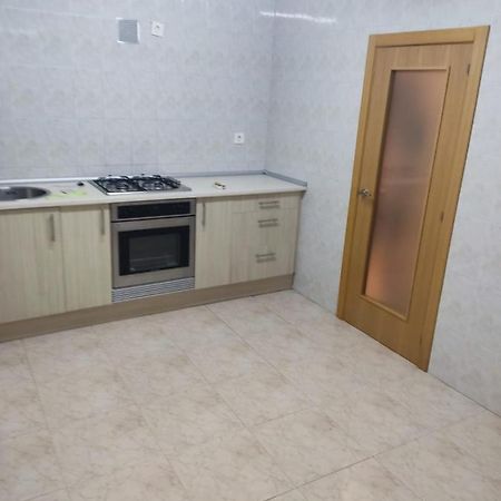 Piso Por Habitaciones En Хихон Экстерьер фото