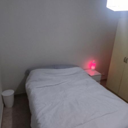 Piso Por Habitaciones En Хихон Экстерьер фото